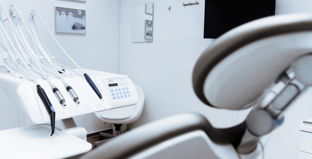 HCHO and TVOC levels in dental offices